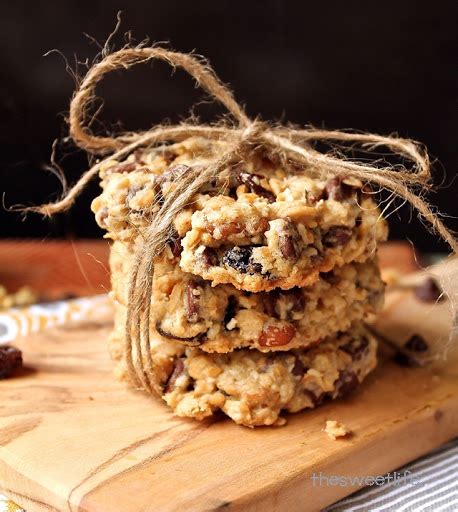 How many calories are in trail mix cookies - calories, carbs, nutrition