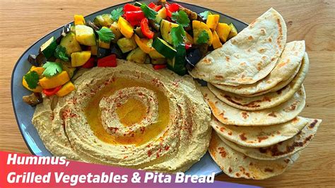 How many calories are in trio of hummus with pita and vegetables - calories, carbs, nutrition