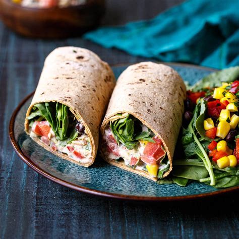 How many calories are in tuna salad wrap withtriple bean salad - calories, carbs, nutrition