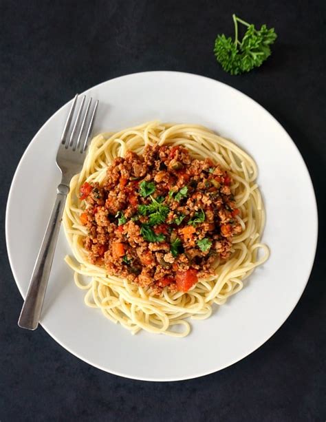 How many calories are in turkey bolognese - calories, carbs, nutrition