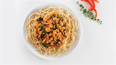 How many calories are in turkey bolognese and whole wheat spaghetti - calories, carbs, nutrition