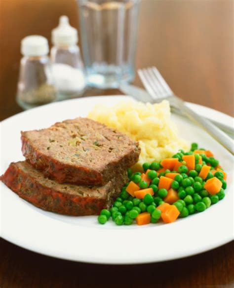 How many calories are in turkey meatloaf - calories, carbs, nutrition