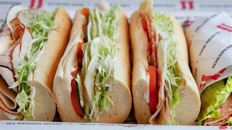 How many calories are in turkey tom sandwich - calories, carbs, nutrition