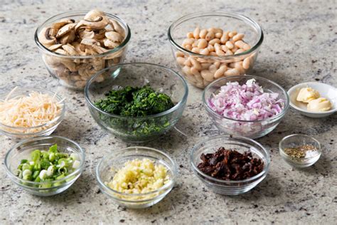 How many calories are in tuscan beans - calories, carbs, nutrition