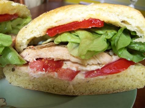 How many calories are in tuscan chicken on sandwich thin - calories, carbs, nutrition