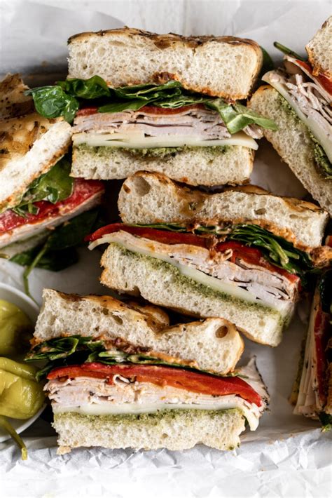 How many calories are in tuscan turkey on focaccia - calories, carbs, nutrition