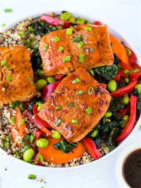 How many calories are in twelve quinoa bowl teriyaki salmon - calories, carbs, nutrition