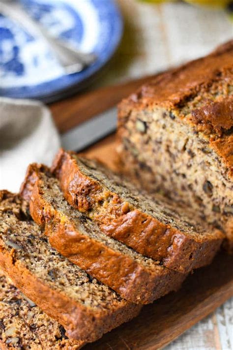 How many calories are in undeniable banana nut bread - calories, carbs, nutrition