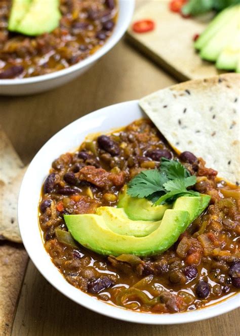 How many calories are in vegan chili con carne bowl - calories, carbs, nutrition