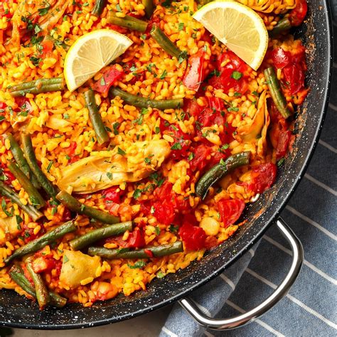 How many calories are in vegan paella - calories, carbs, nutrition