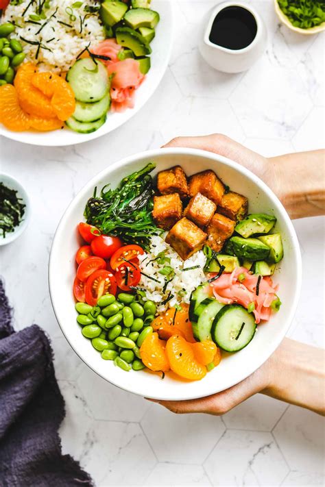 How many calories are in vegan tofu poke bowl with jasmine rice - calories, carbs, nutrition