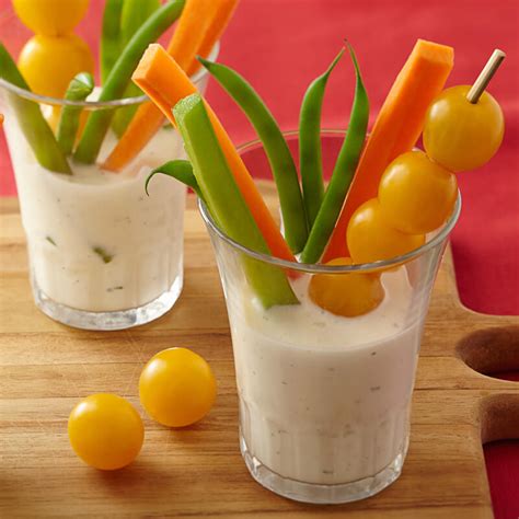 How many calories are in vegetable crudites snack cup - calories, carbs, nutrition