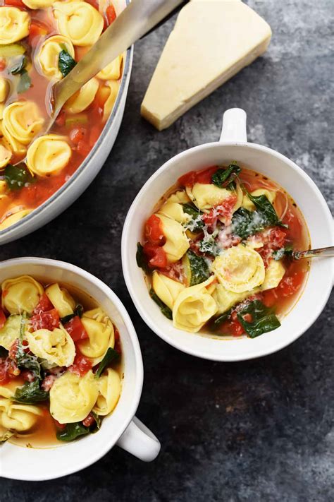 How many calories are in vegetable dill tortellini soup - calories, carbs, nutrition