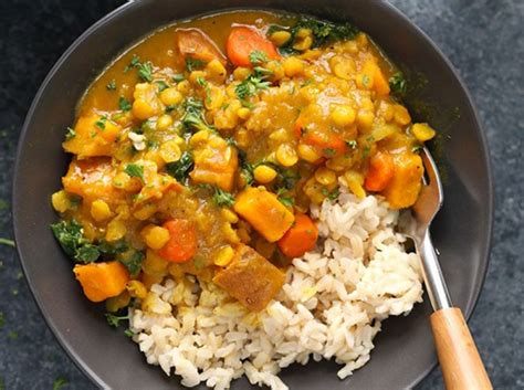 How many calories are in vegetarian curried rice - calories, carbs, nutrition