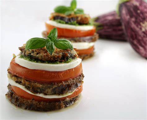 How many calories are in vegetarian eggplant napoleon - calories, carbs, nutrition