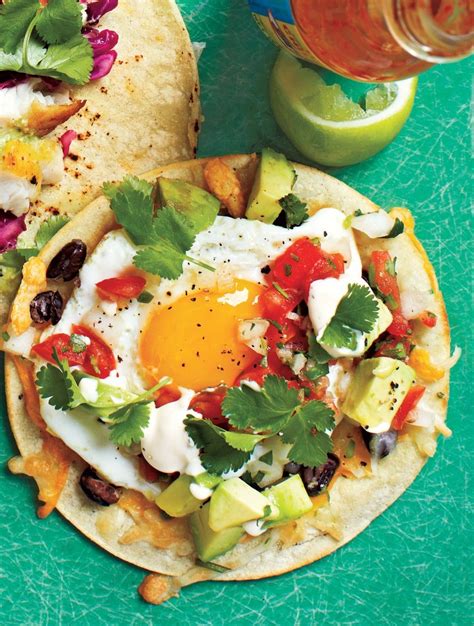 How many calories are in vegetarian huevos rancheros - calories, carbs, nutrition