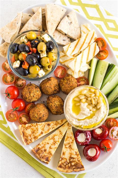 How many calories are in vegetarian mezze bar - calories, carbs, nutrition