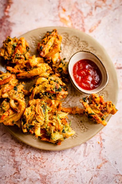 How many calories are in veggie pakora - calories, carbs, nutrition