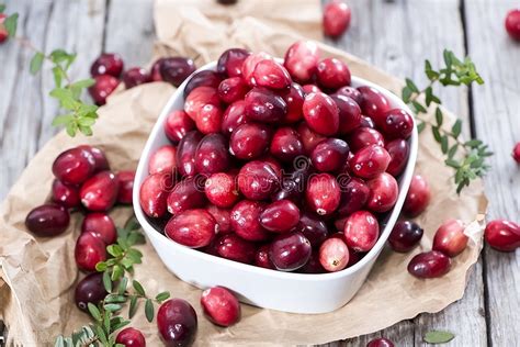 How many calories are in very cranberry - calories, carbs, nutrition