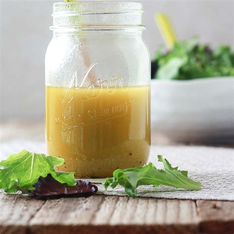How many calories are in vinaigrette dressing - calories, carbs, nutrition