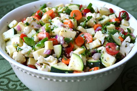How many calories are in warm tofu vegetable salad - calories, carbs, nutrition