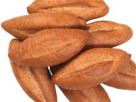 How many calories are in wheat roll - calories, carbs, nutrition