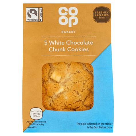 How many calories are in white chocolate chunk cookies - calories, carbs, nutrition