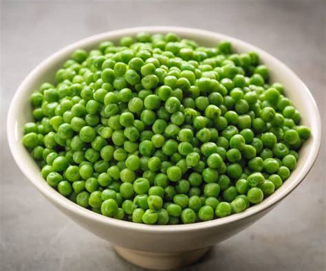 How many calories are in whole+sum - steamed garden peas & carrots - calories, carbs, nutrition