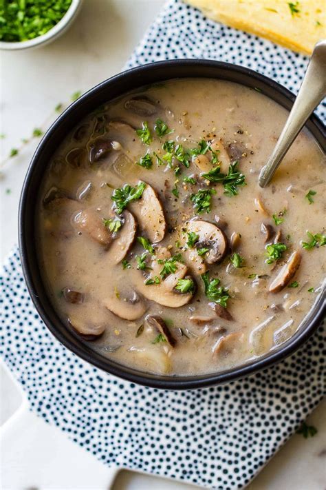 How many calories are in wild mushroom and chervil soup - calories, carbs, nutrition