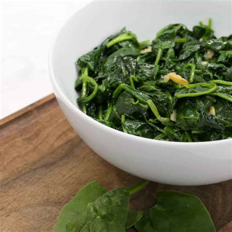 How many calories are in wilted spinach - calories, carbs, nutrition