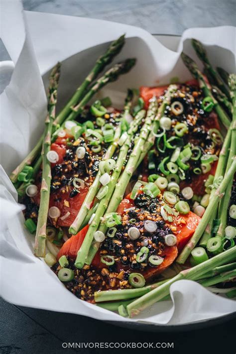 How many calories are in wok charred salmon with black bean sauce - calories, carbs, nutrition