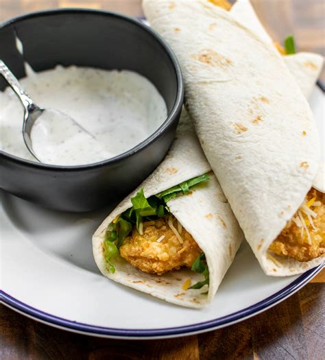 How many calories are in wrap mini chicken crispy ranch 6