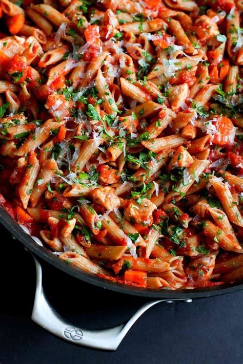 How many calories are in ww penne with chicken and tomato sauce - calories, carbs, nutrition