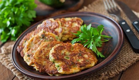 How many calories are in zucchini pancakes - calories, carbs, nutrition