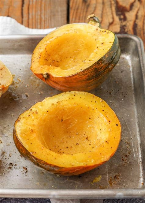 How many carbs are in acorn squash simply roasted diced 1