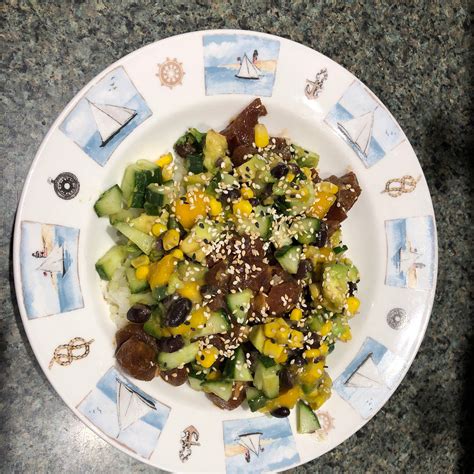 How many carbs are in ahi and avocado poke tower - calories, carbs, nutrition