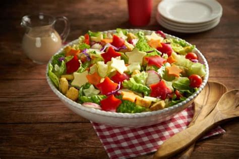 How many carbs are in american salad mix - calories, carbs, nutrition