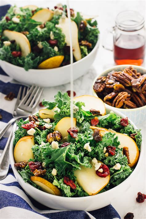 How many carbs are in apple,pear and candied pecan salad - calories, carbs, nutrition