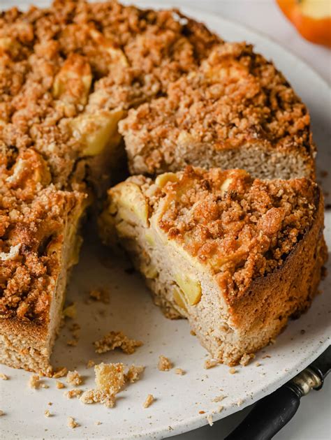 How many carbs are in apple breakfast custard cake - calories, carbs, nutrition