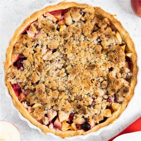 How many carbs are in apple cranberry pie - calories, carbs, nutrition