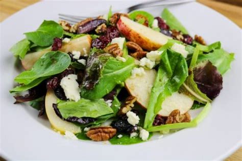 How many carbs are in apple orchard and pecan salad - calories, carbs, nutrition