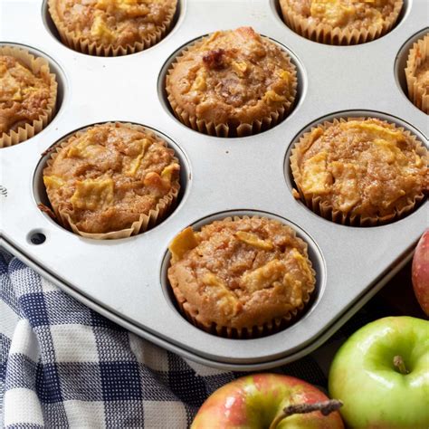 How many carbs are in apple quinoa muffins - calories, carbs, nutrition