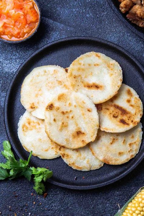 How many carbs are in arepa paisa - calories, carbs, nutrition