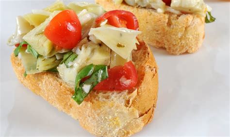 How many carbs are in artichoke and tomato bruschetta - calories, carbs, nutrition