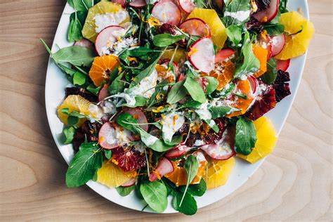 How many carbs are in arugula salad with fennel radish orange and ginger vinaigrette (84810.2) - calories, carbs, nutrition