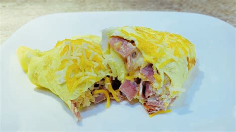 How many carbs are in assorted omelets - calories, carbs, nutrition