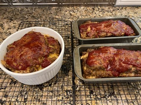 How many carbs are in aunt betty's meat loaf - calories, carbs, nutrition