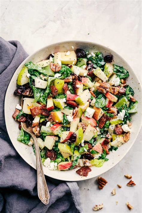 How many carbs are in autumn chopped salad - calories, carbs, nutrition