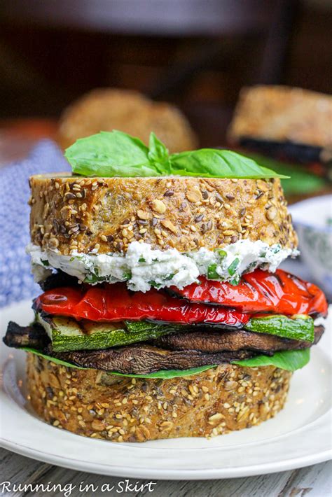 How many carbs are in autumn veggie, goat cheese sandwich - calories, carbs, nutrition