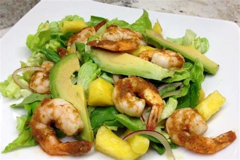 How many carbs are in avocado sofrito salad (111166.0) - calories, carbs, nutrition